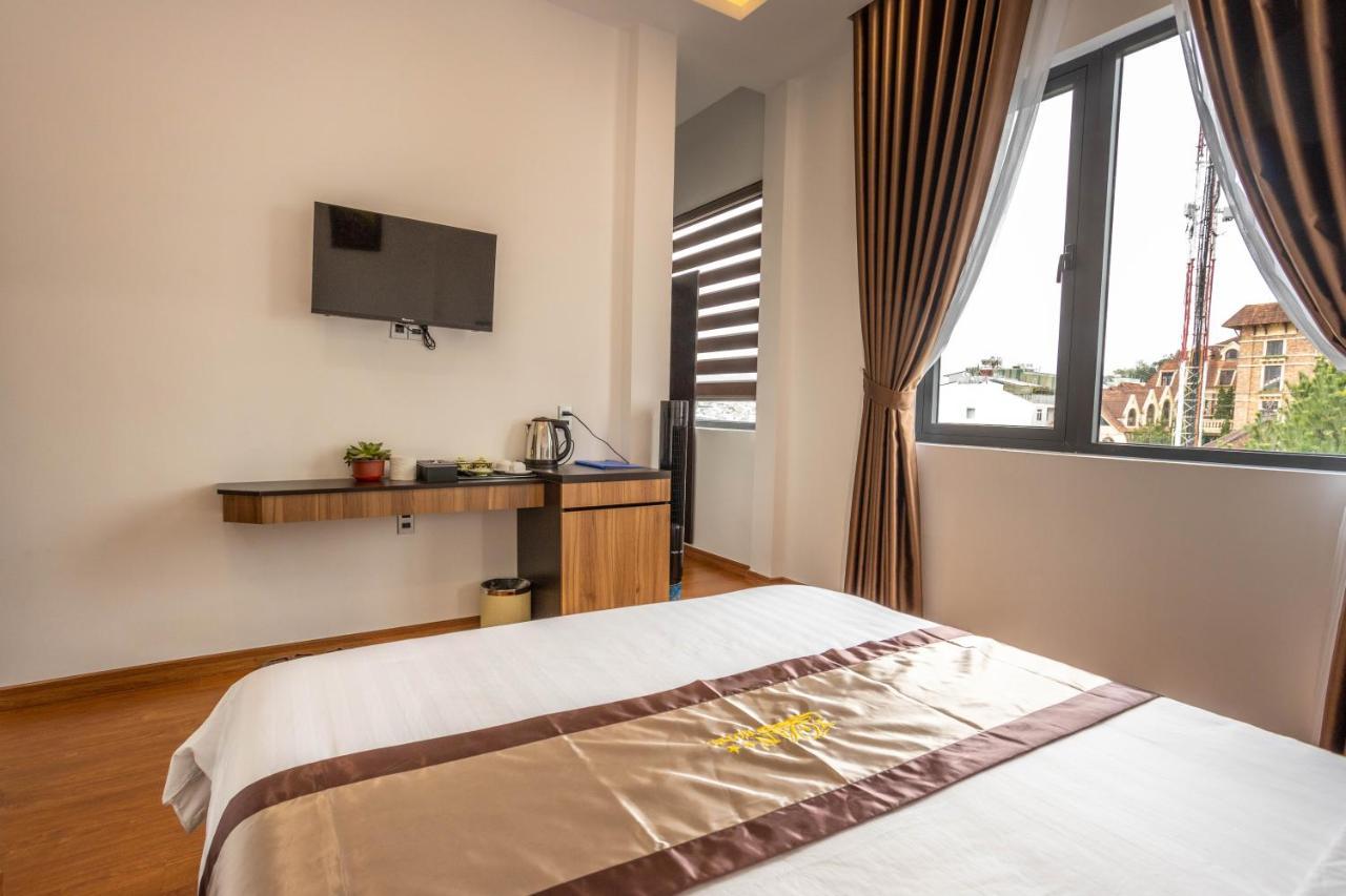 Hotel Khach San Y Lan 2 Da Lat Zewnętrze zdjęcie