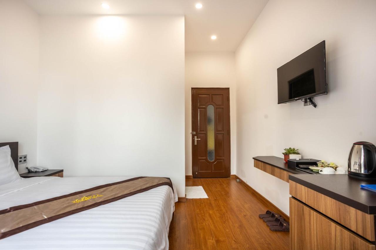 Hotel Khach San Y Lan 2 Da Lat Zewnętrze zdjęcie